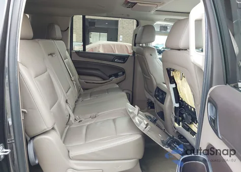 2015 Chevrolet Suburban C1500 Lt z USA, uszkodzony, nr VIN 1GNSCJKC2FR238845